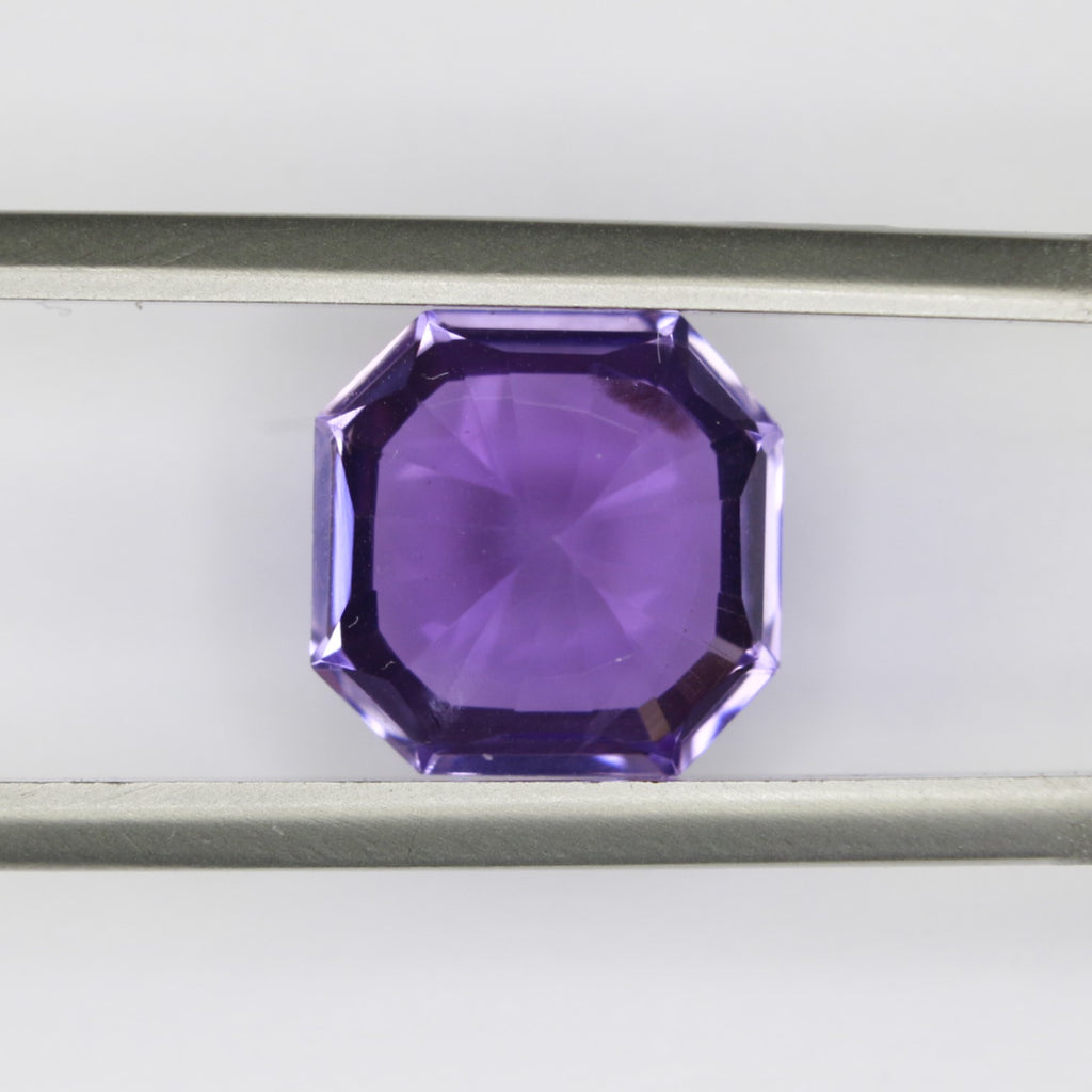 4.31ct faceted Amethyst gemstone - alternate view 4
