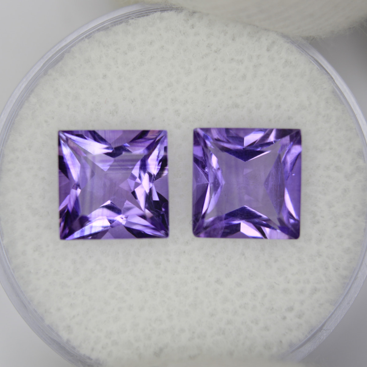 4.33ct faceted Amethyst gemstone