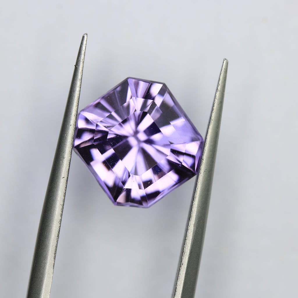 4.34ct faceted Amethyst gemstone