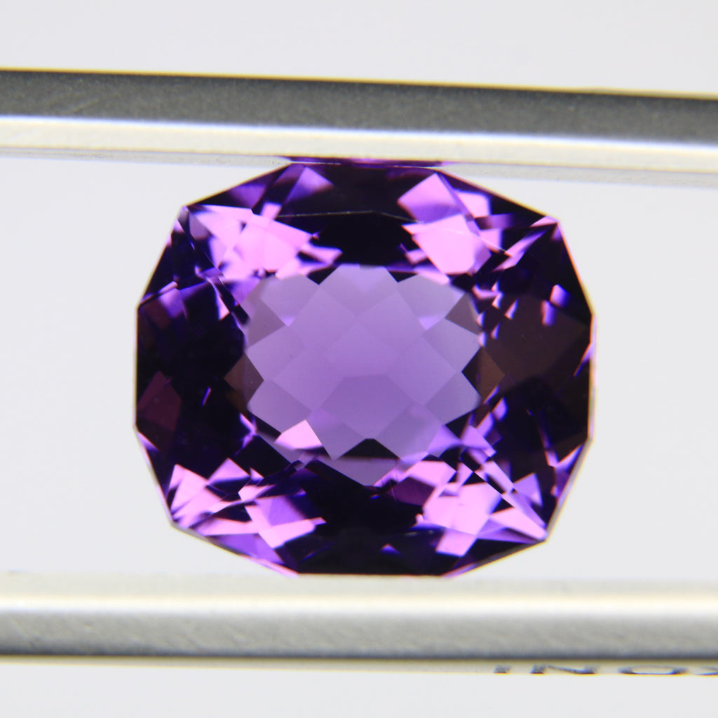 4.48ct faceted Amethyst gemstone