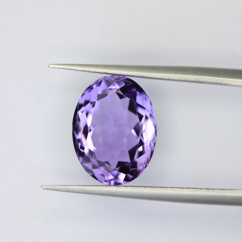 5.10ct faceted Amethyst gemstone - alternate view 3