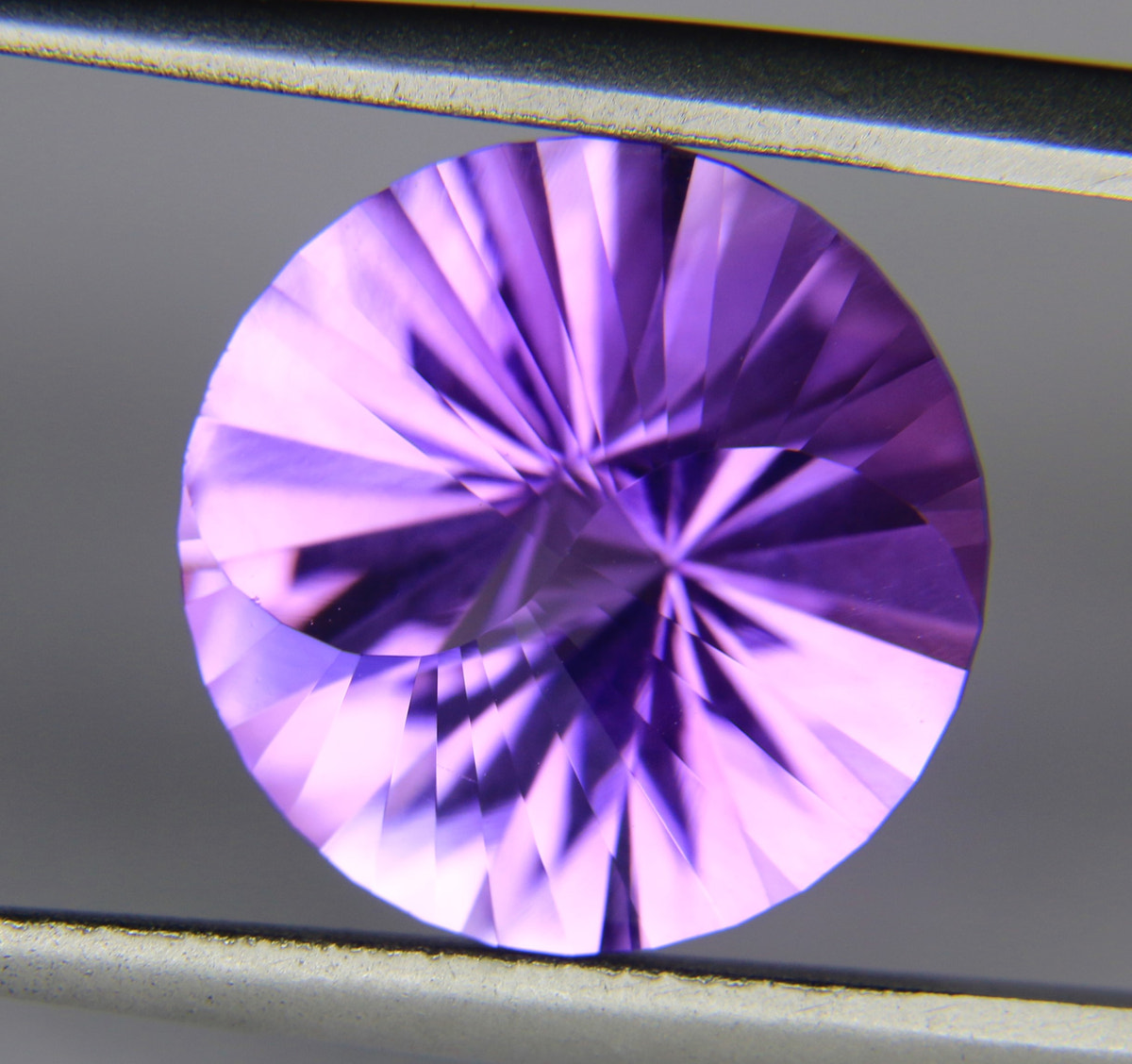 5.32ct faceted Amethyst gemstone