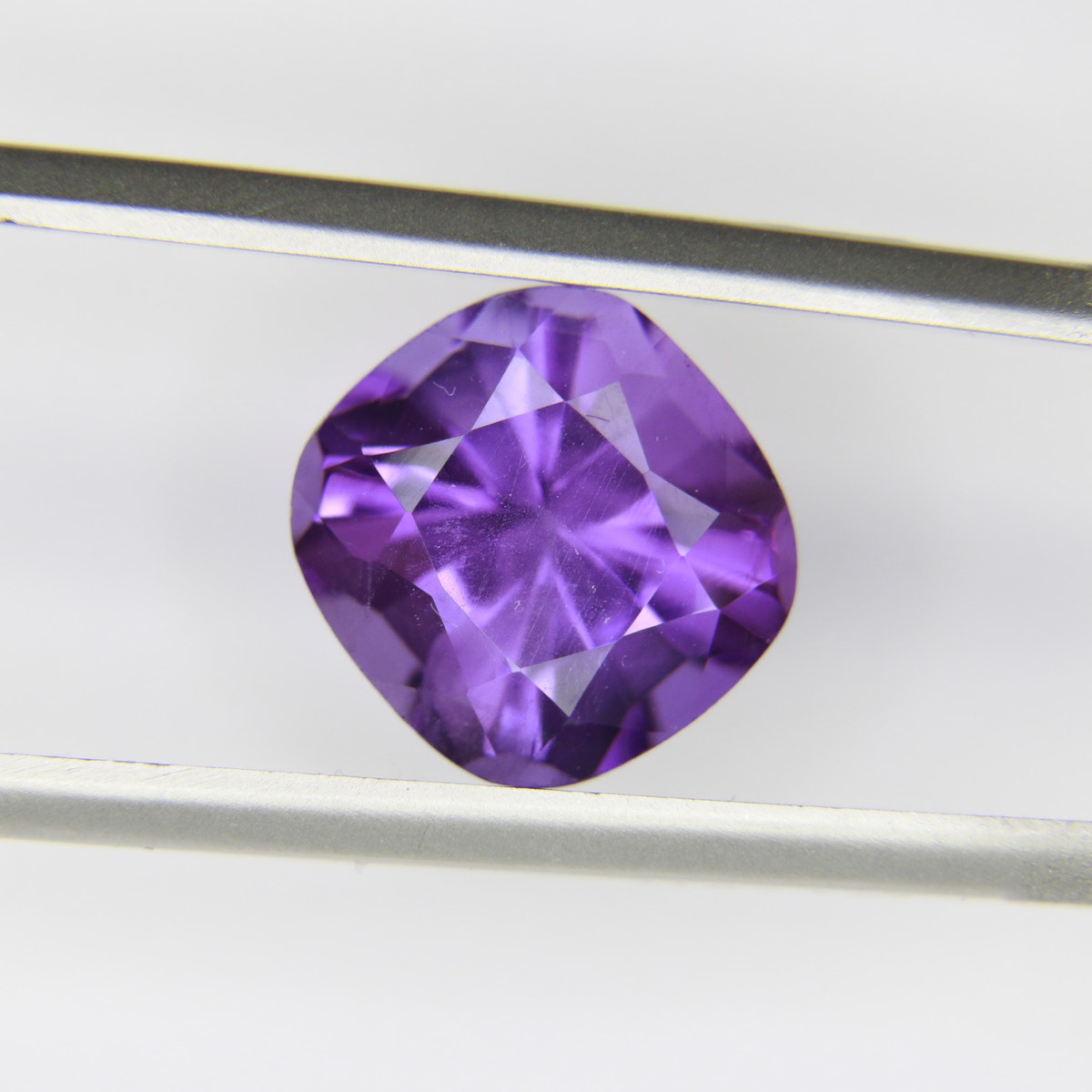 5.34ct faceted Amethyst gemstone