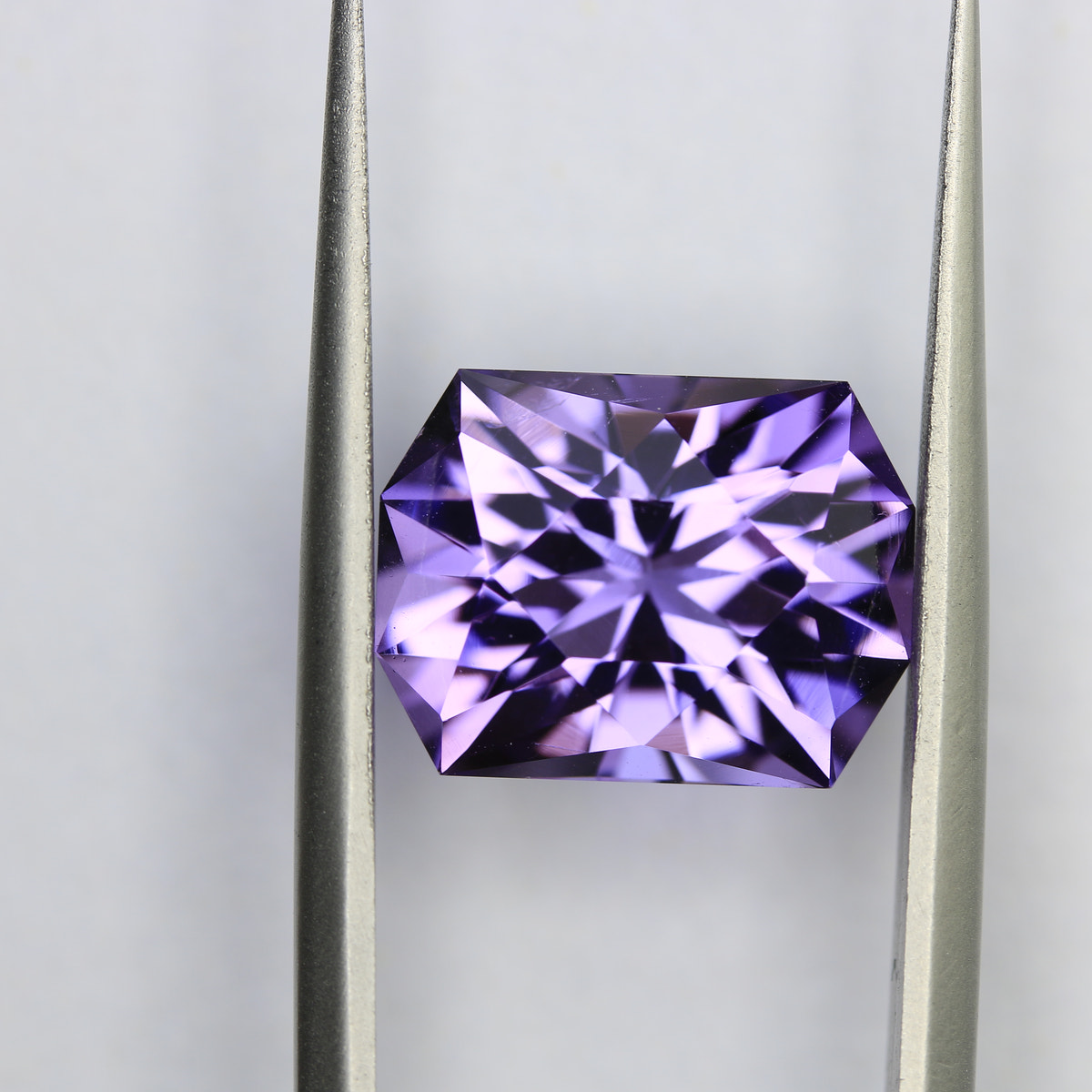 6.1ct faceted Amethyst gemstone