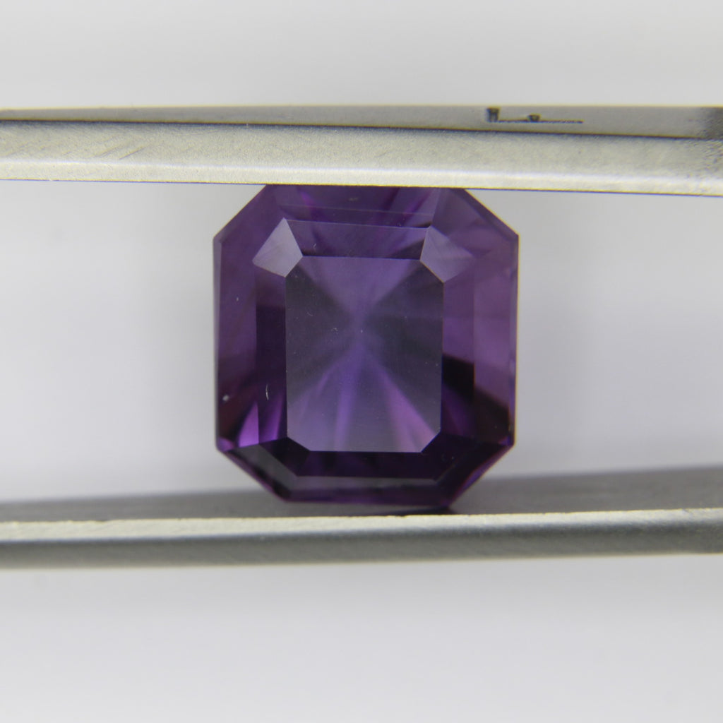 6.24ct faceted Amethyst gemstone - alternate view 3