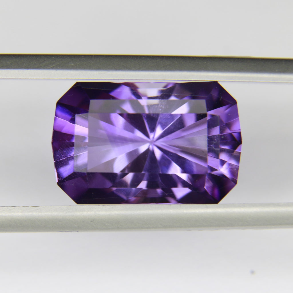 6.62ct faceted Amethyst gemstone - alternate view 2