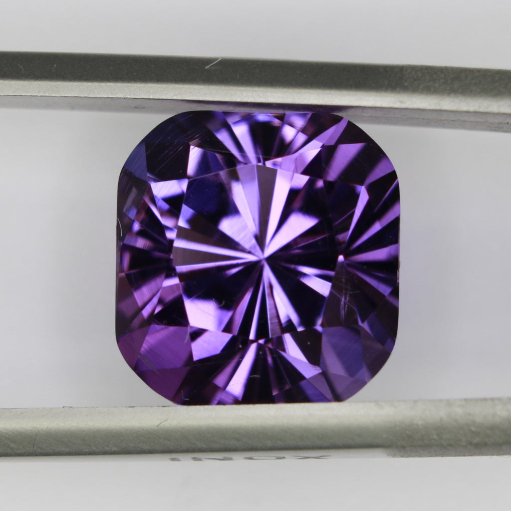 6.87ct faceted Amethyst gemstone