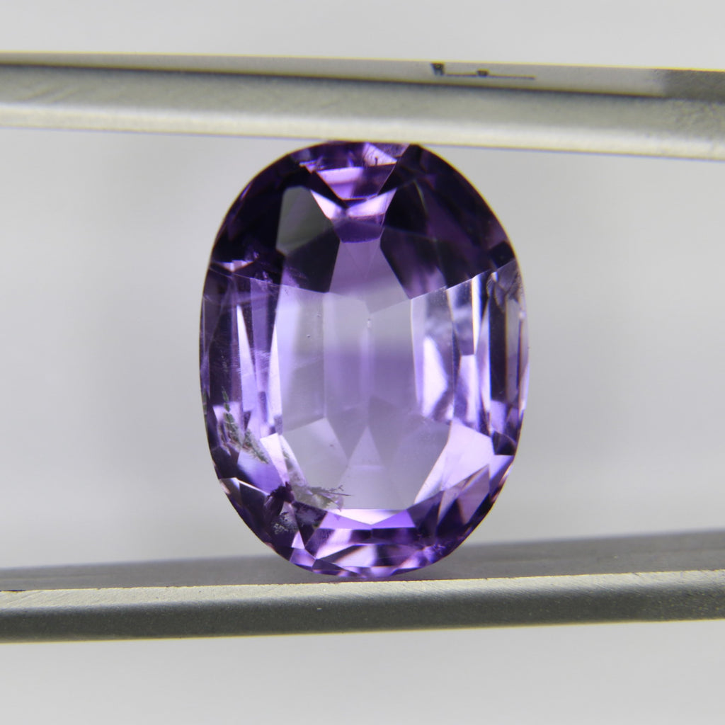 7.00ct faceted Amethyst gemstone - alternate view 2
