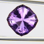 7.41ct faceted Amethyst gemstone - alternate view 3