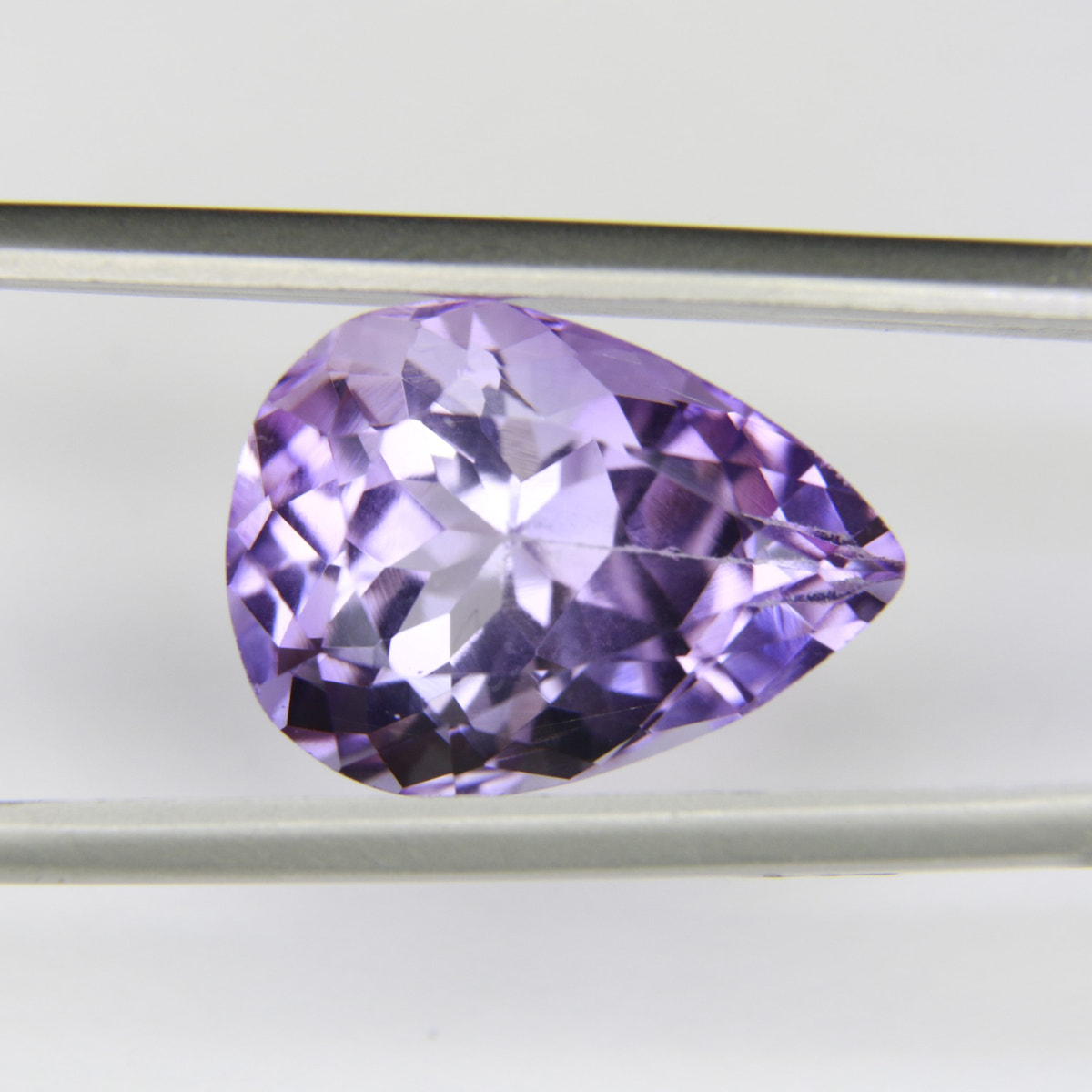 8.68ct faceted Amethyst gemstone - alternate view 2