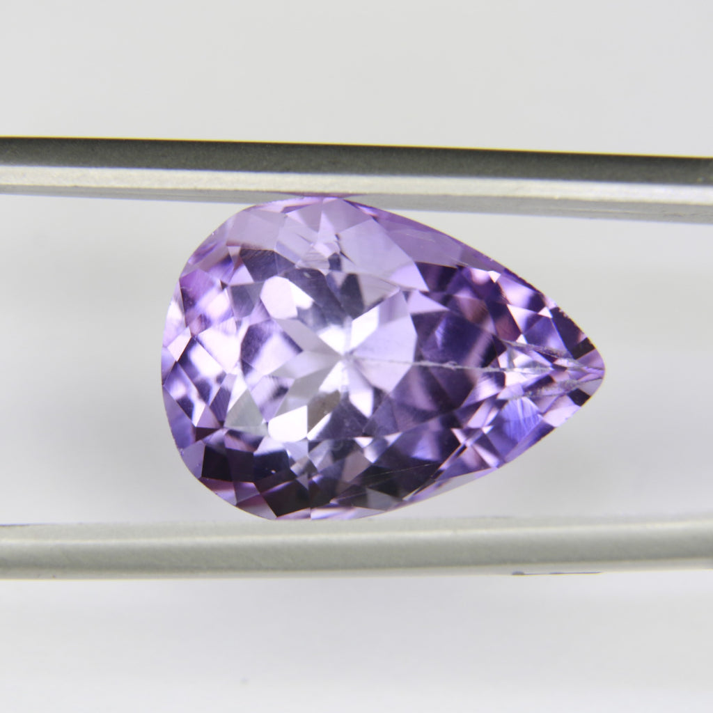 8.68ct faceted Amethyst gemstone - alternate view 3