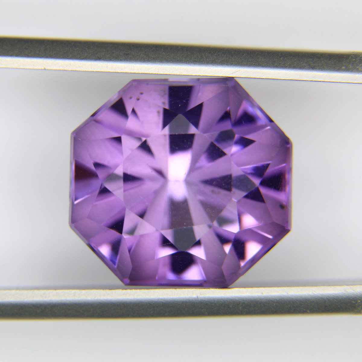 8.94ct faceted Amethyst gemstone