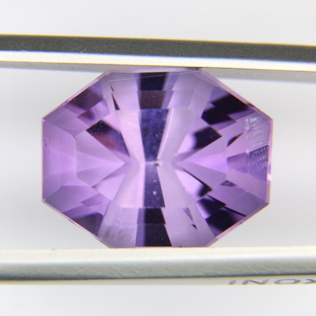 9.18ct faceted Amethyst gemstone - alternate view 2