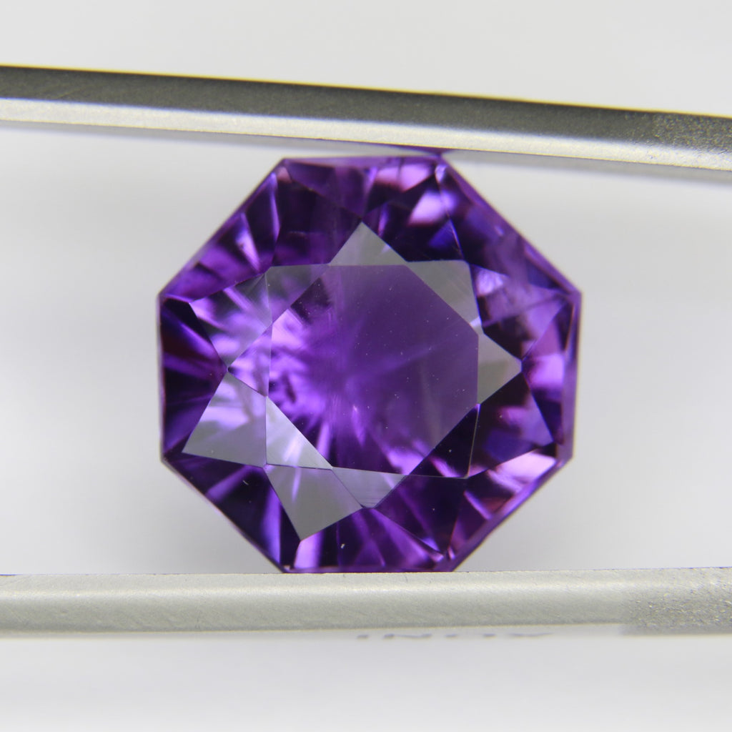 9.37ct faceted Amethyst gemstone