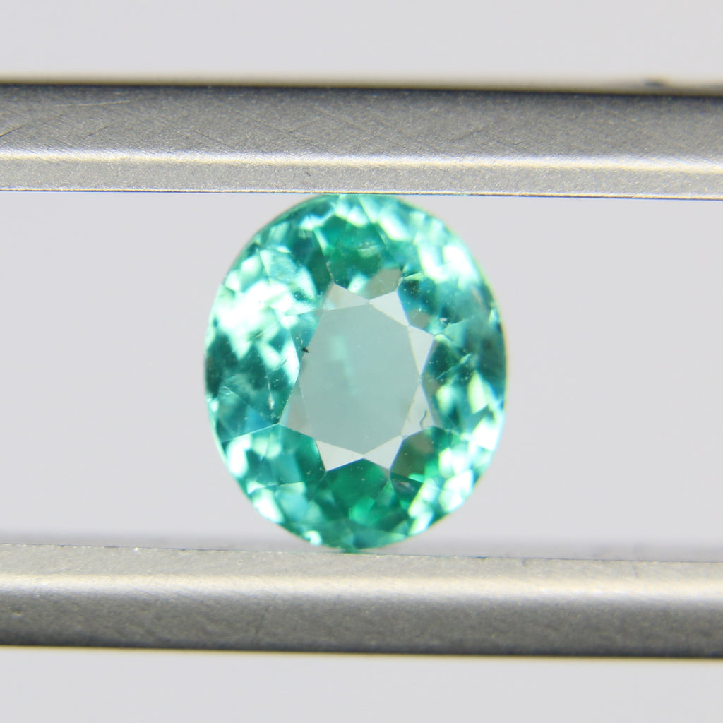 0.8ct faceted Apatite gemstone - alternate view 3