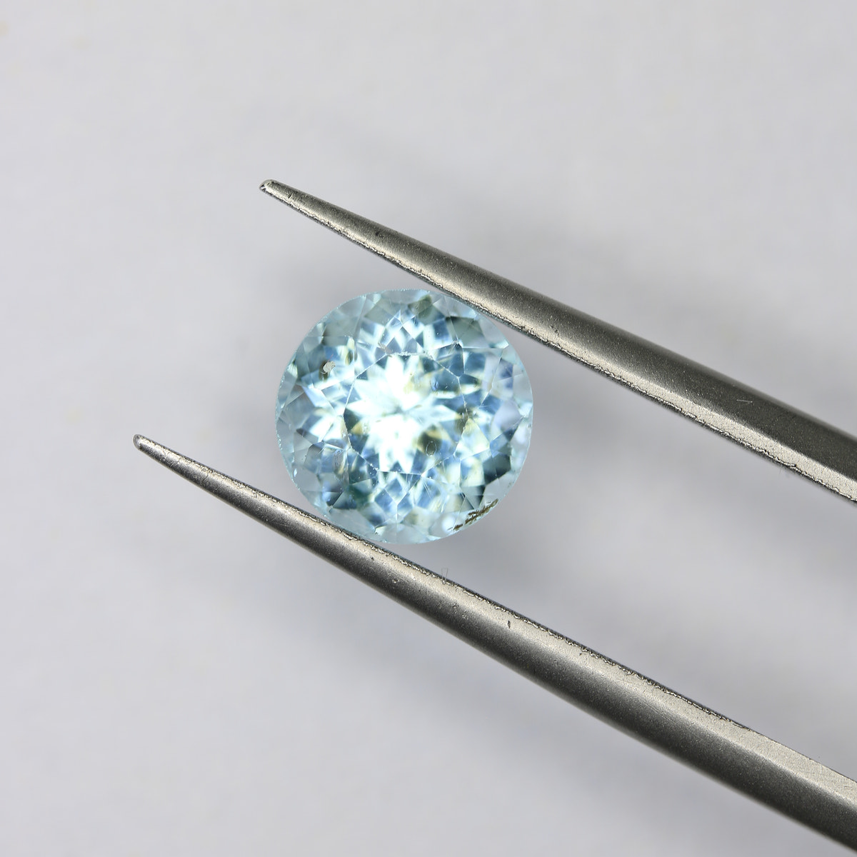 2.2ct faceted Apatite gemstone