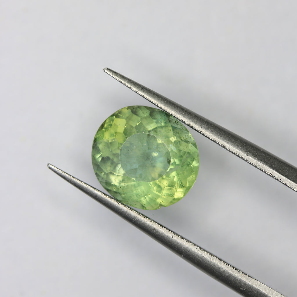 2.8ct faceted Apatite gemstone - alternate view 2