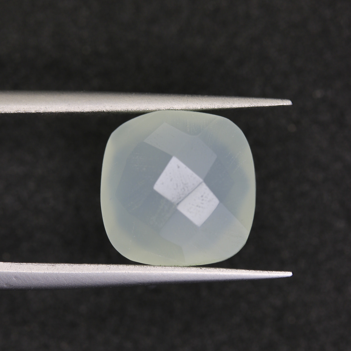 4.9ct faceted Aqua Chalcedony gemstone - alternate view 2