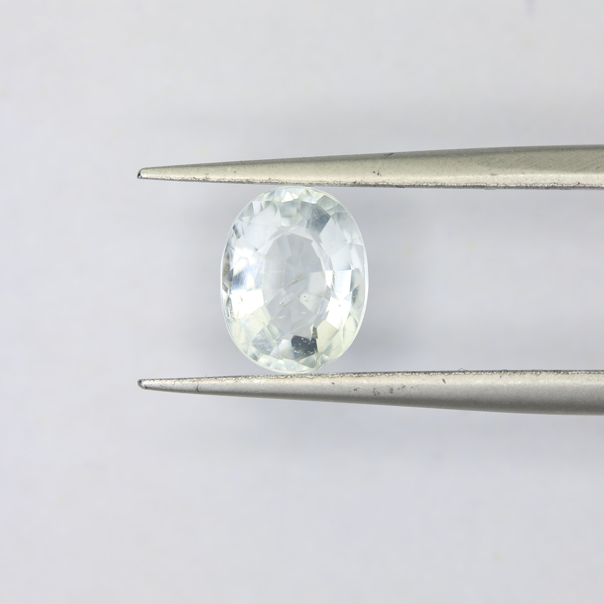 1.35ct faceted Aquamarine gemstone