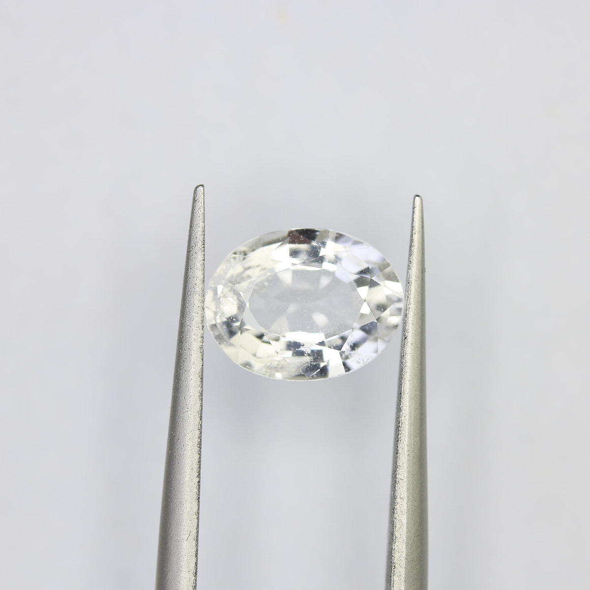 1.7ct faceted Aquamarine gemstone