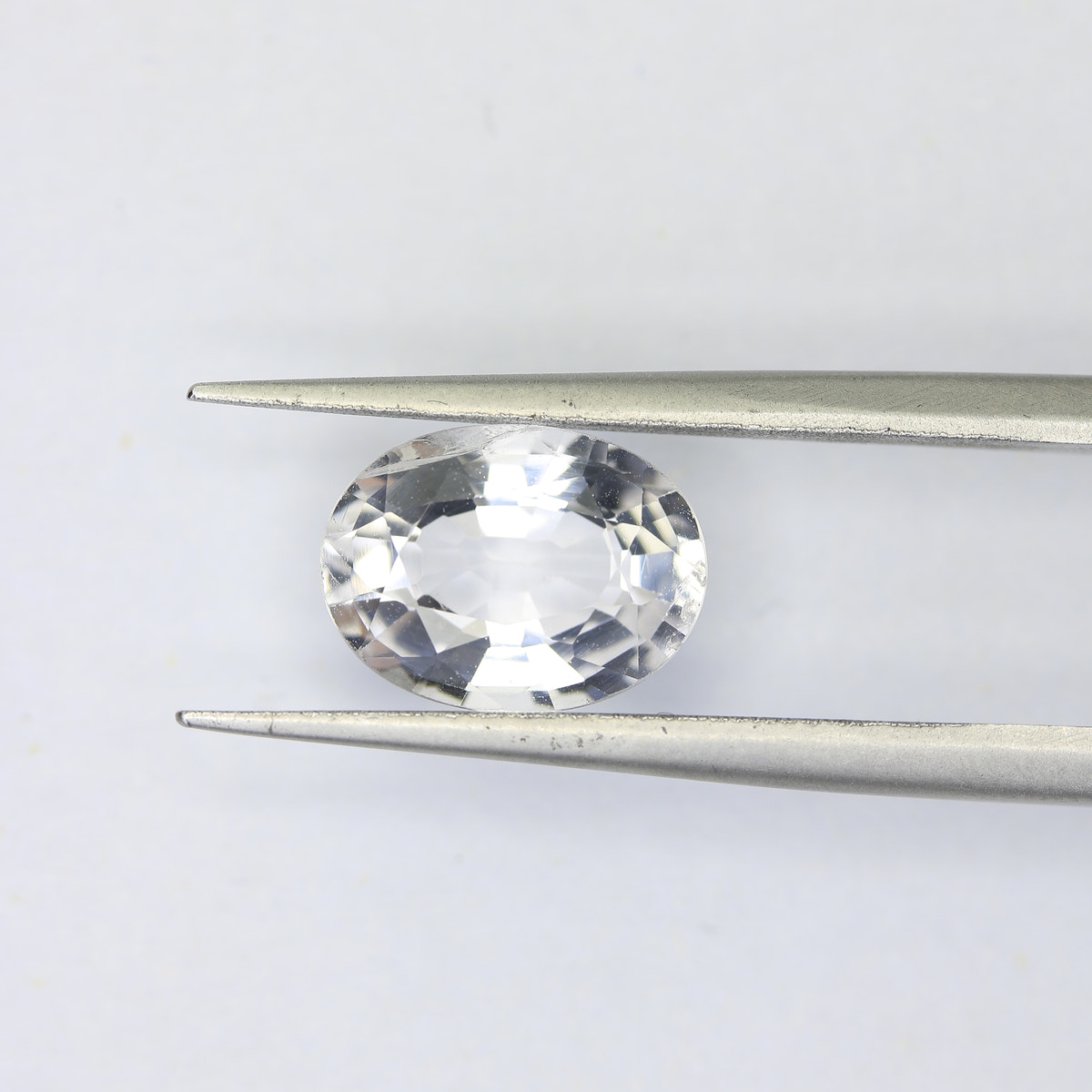 2.31ct faceted Aquamarine gemstone