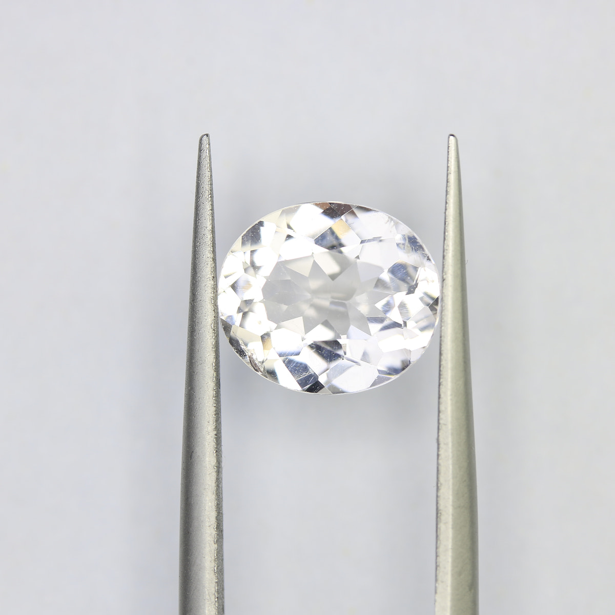 2.41ct faceted Aquamarine gemstone - alternate view 2