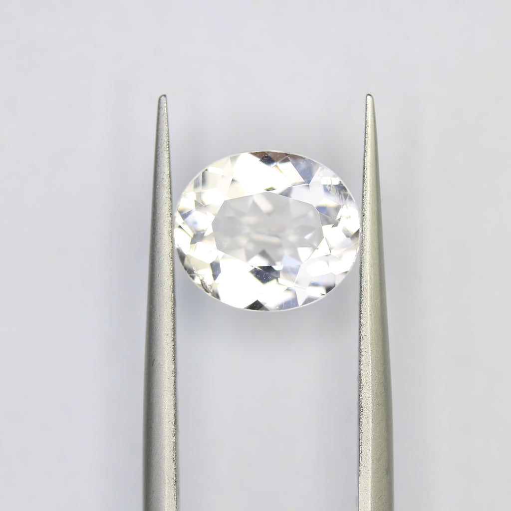 2.41ct faceted Aquamarine gemstone