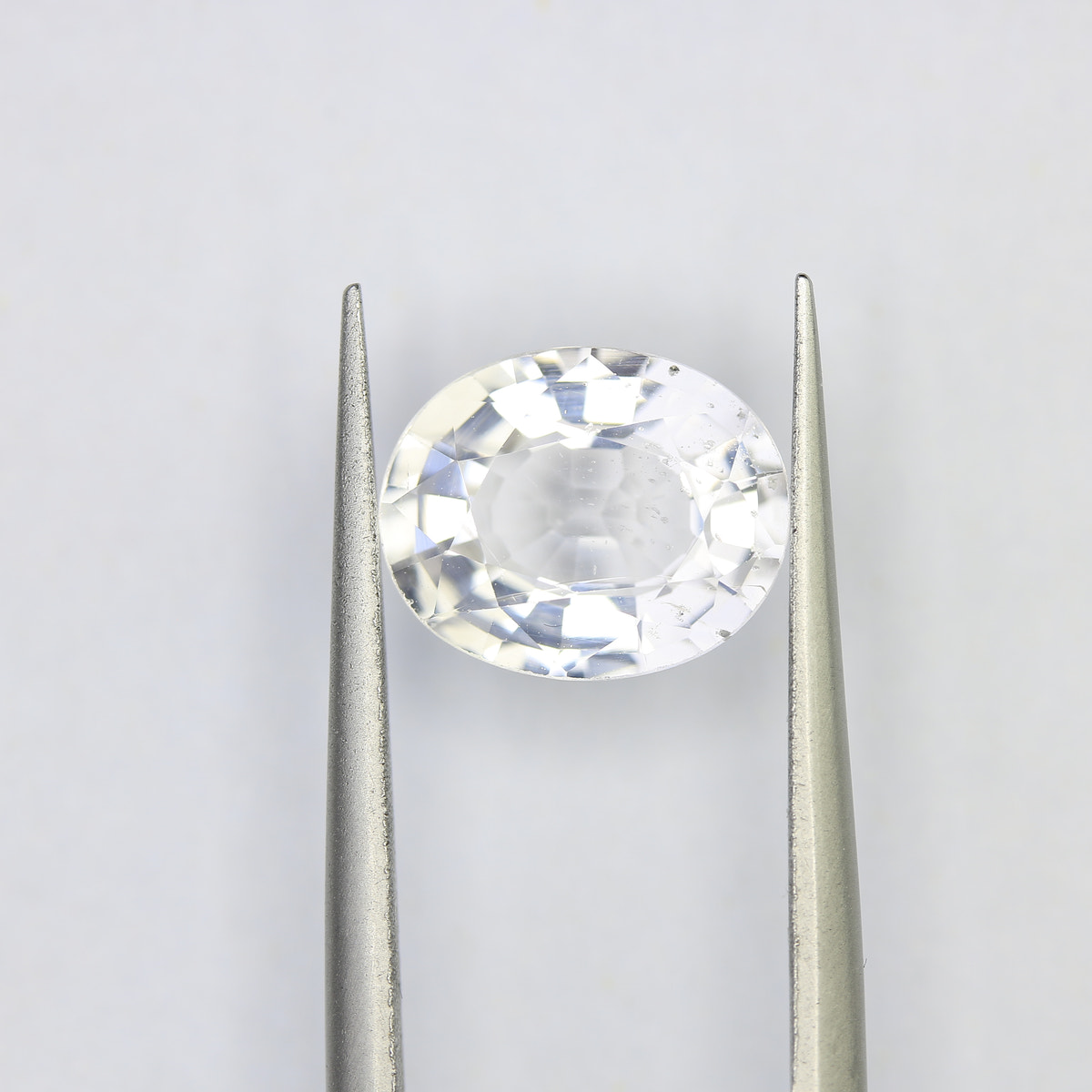 2.71ct faceted Aquamarine gemstone