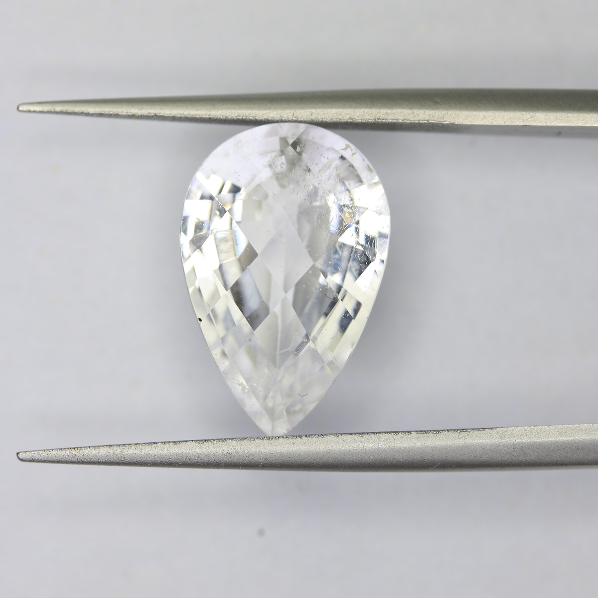 4.48ct faceted Aquamarine gemstone - alternate view 3