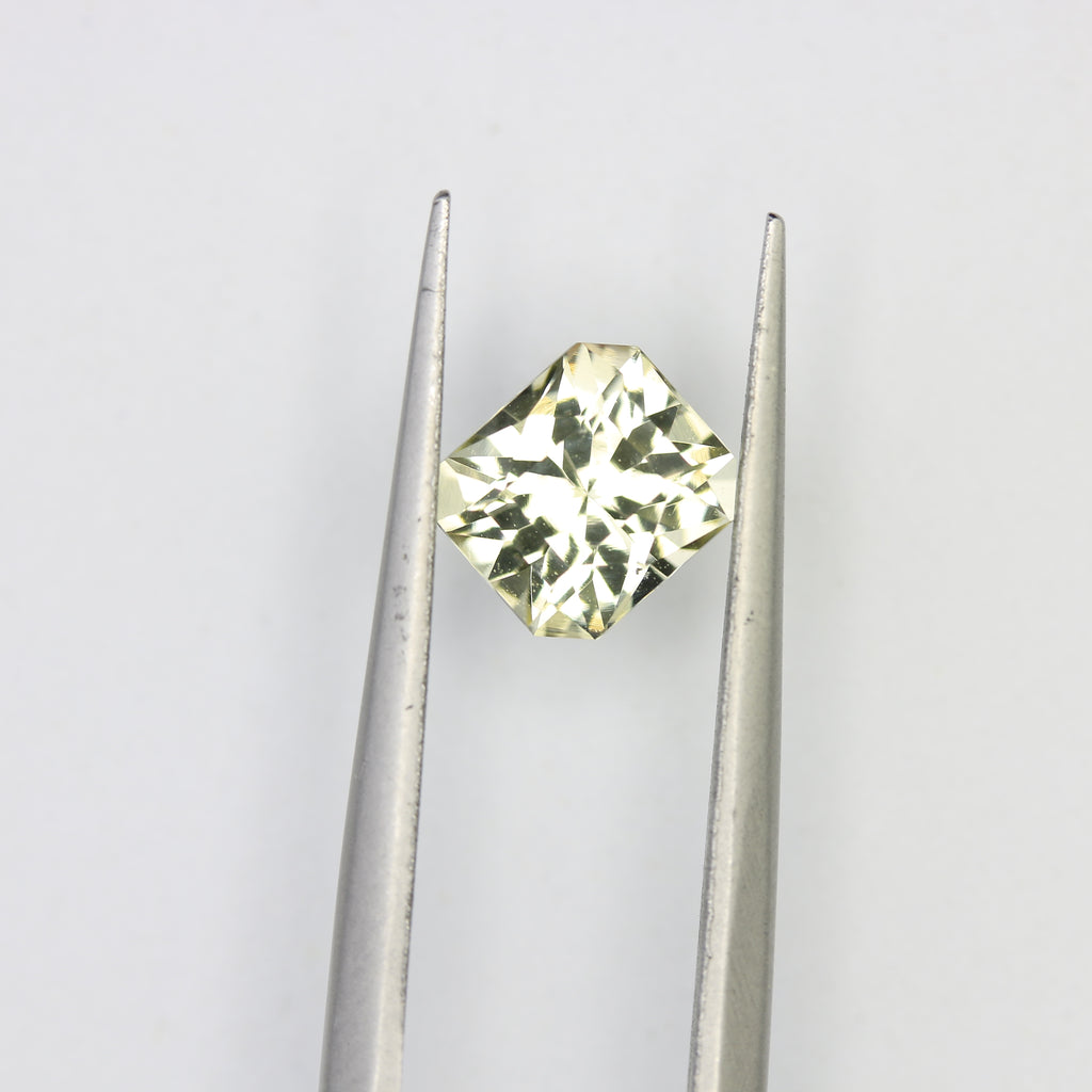 1.08ct faceted Beryl gemstone - alternate view 2