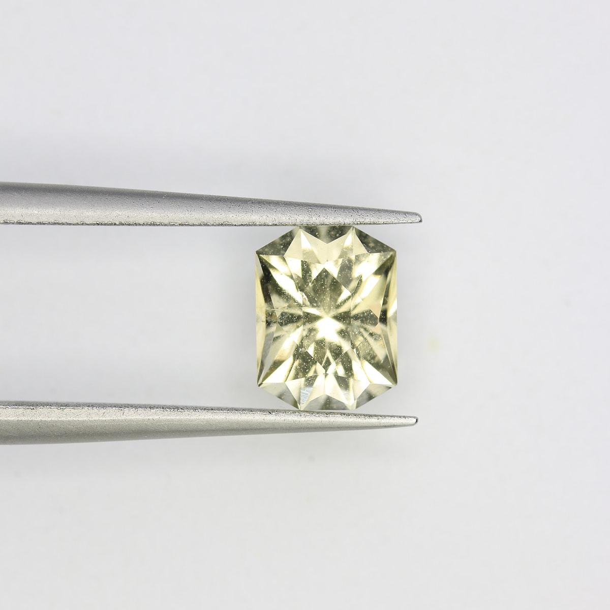 1.58ct faceted Beryl gemstone