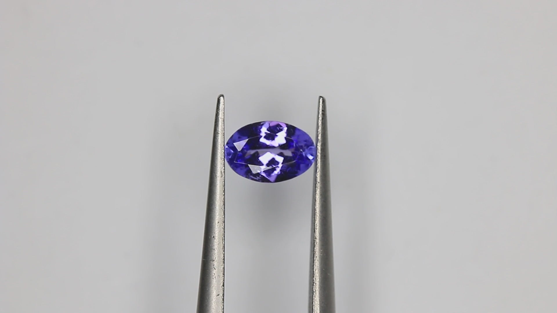 Tanzanite gemstone - Tan 0055 - Video 01 [RTG-TAN-BATCH-0053-0060-V1 BE12F4AE62E53160]